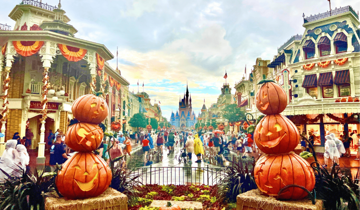September in Disney World [2025]: Crowds, Closures, Discounts, and More ...