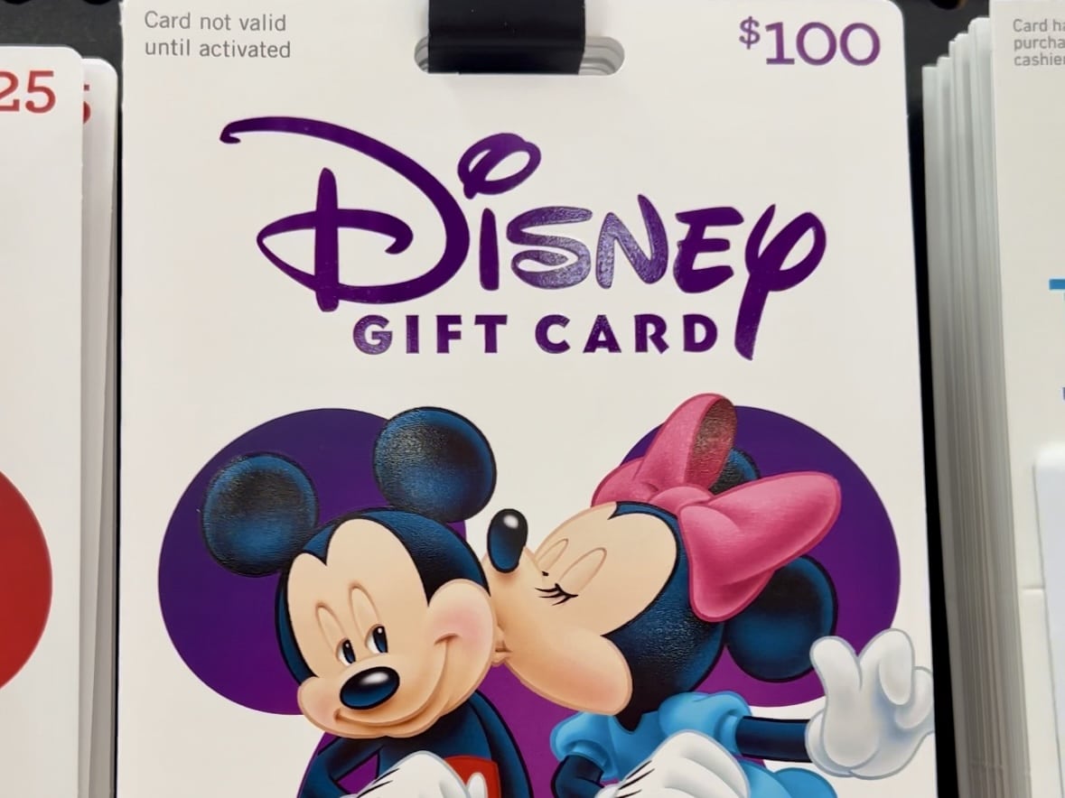 save money on Disney World