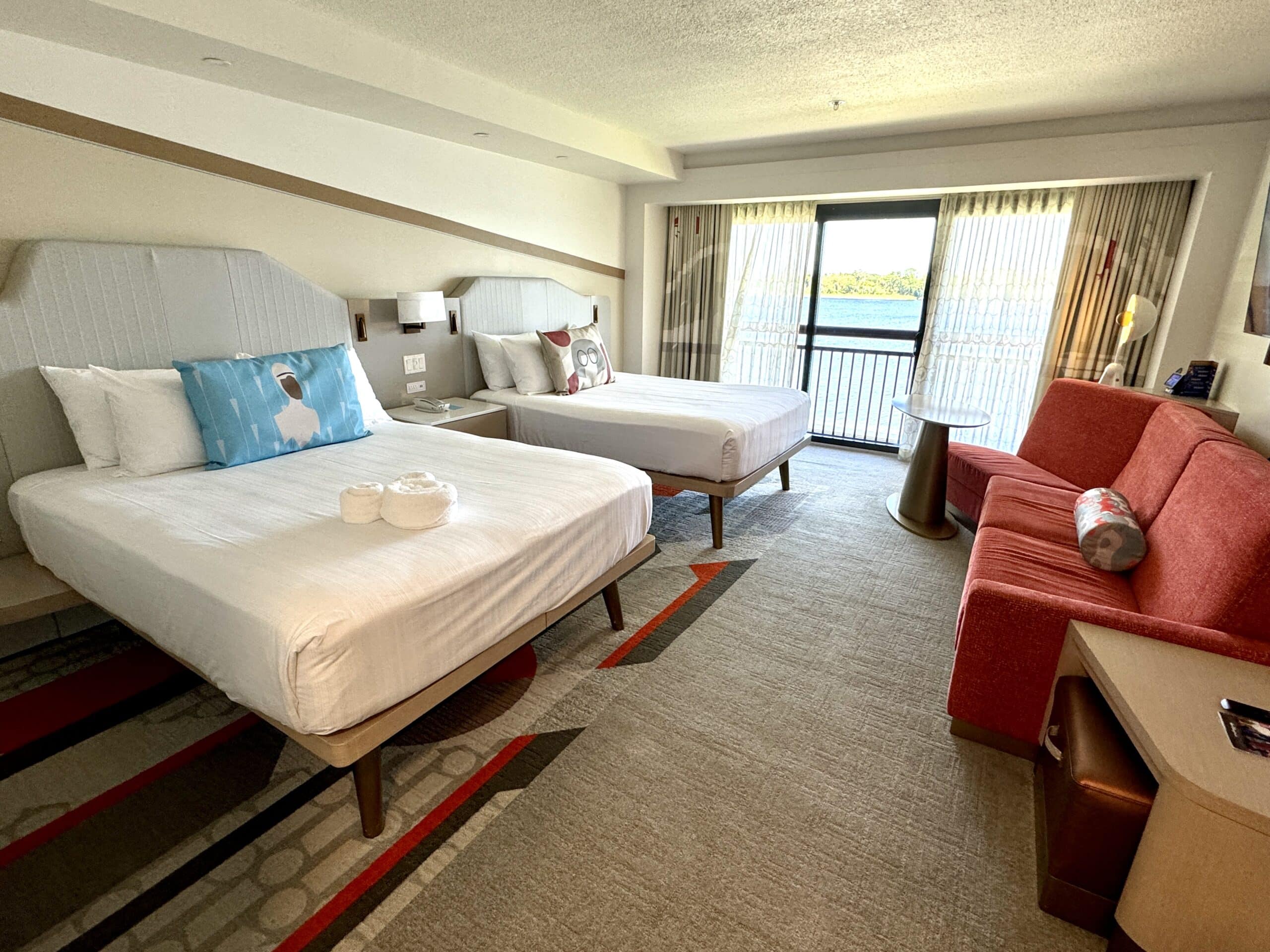 Are Disney Deluxe Resorts Worth it