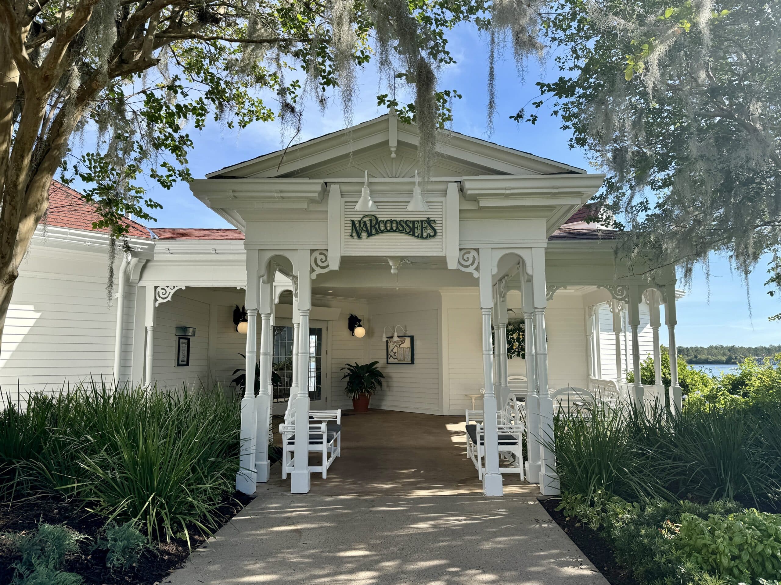 most romantic disney world restaurants