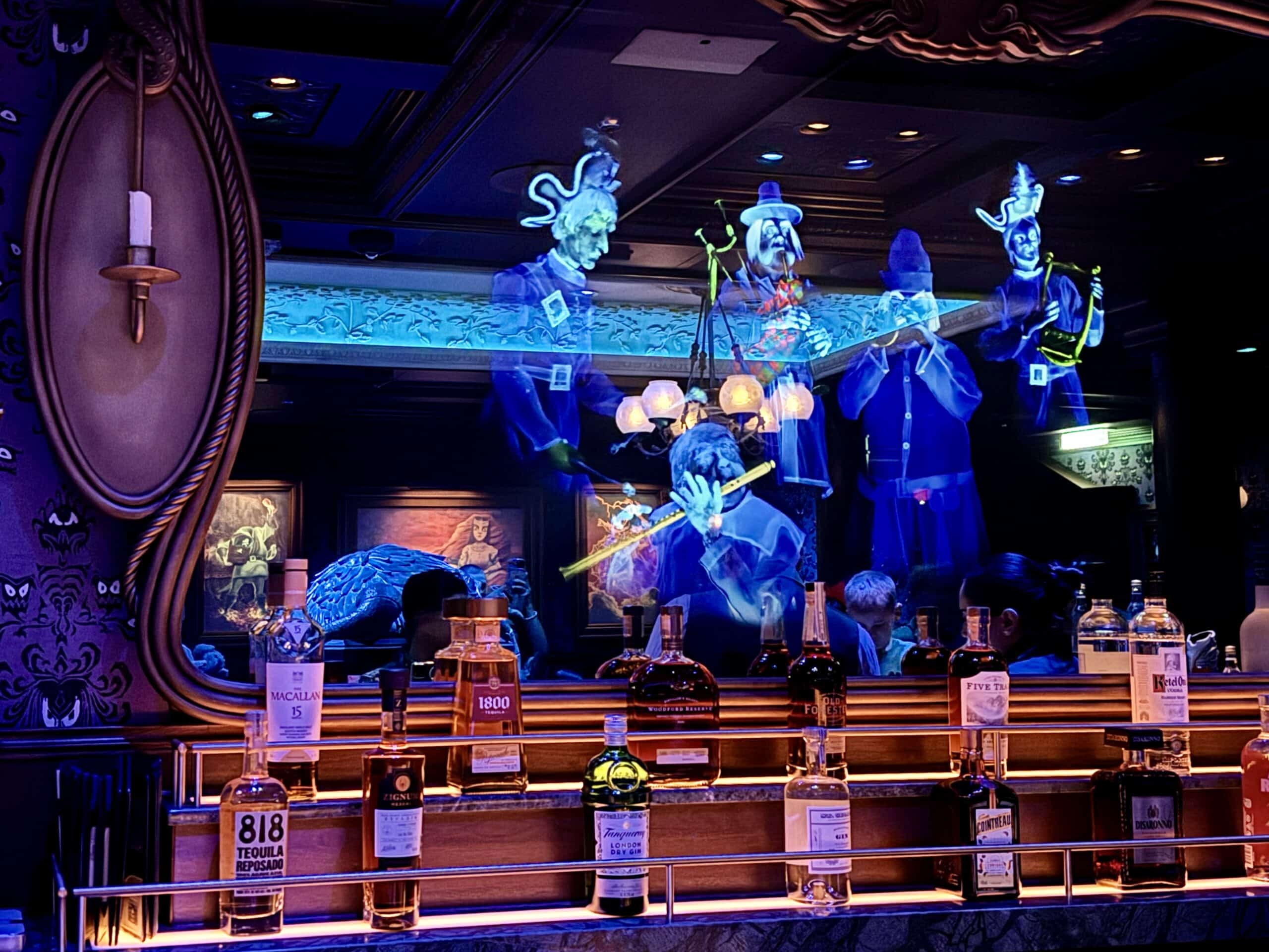 Disney Treasure cruise ship