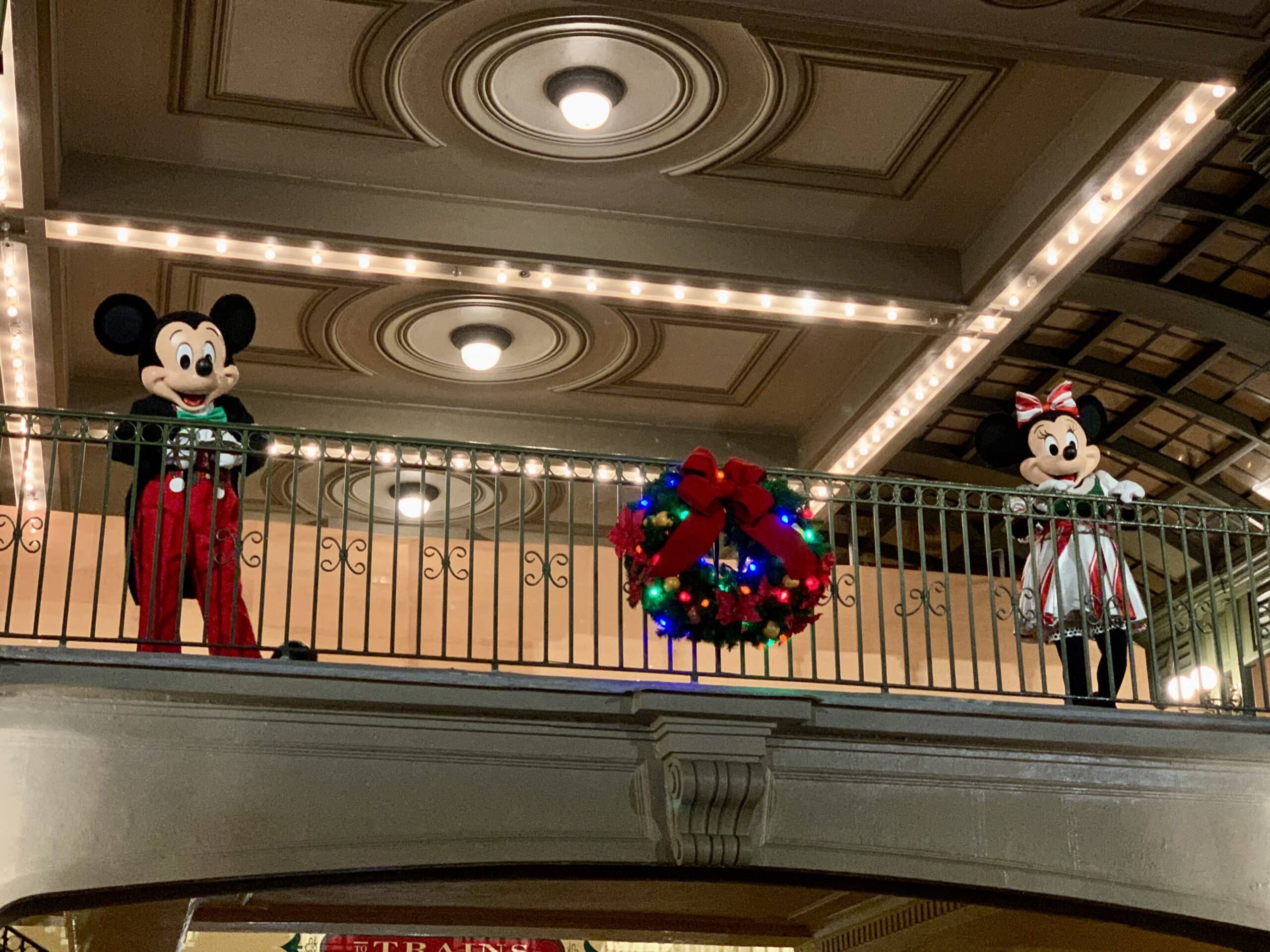 Mickey's very merry christmas party