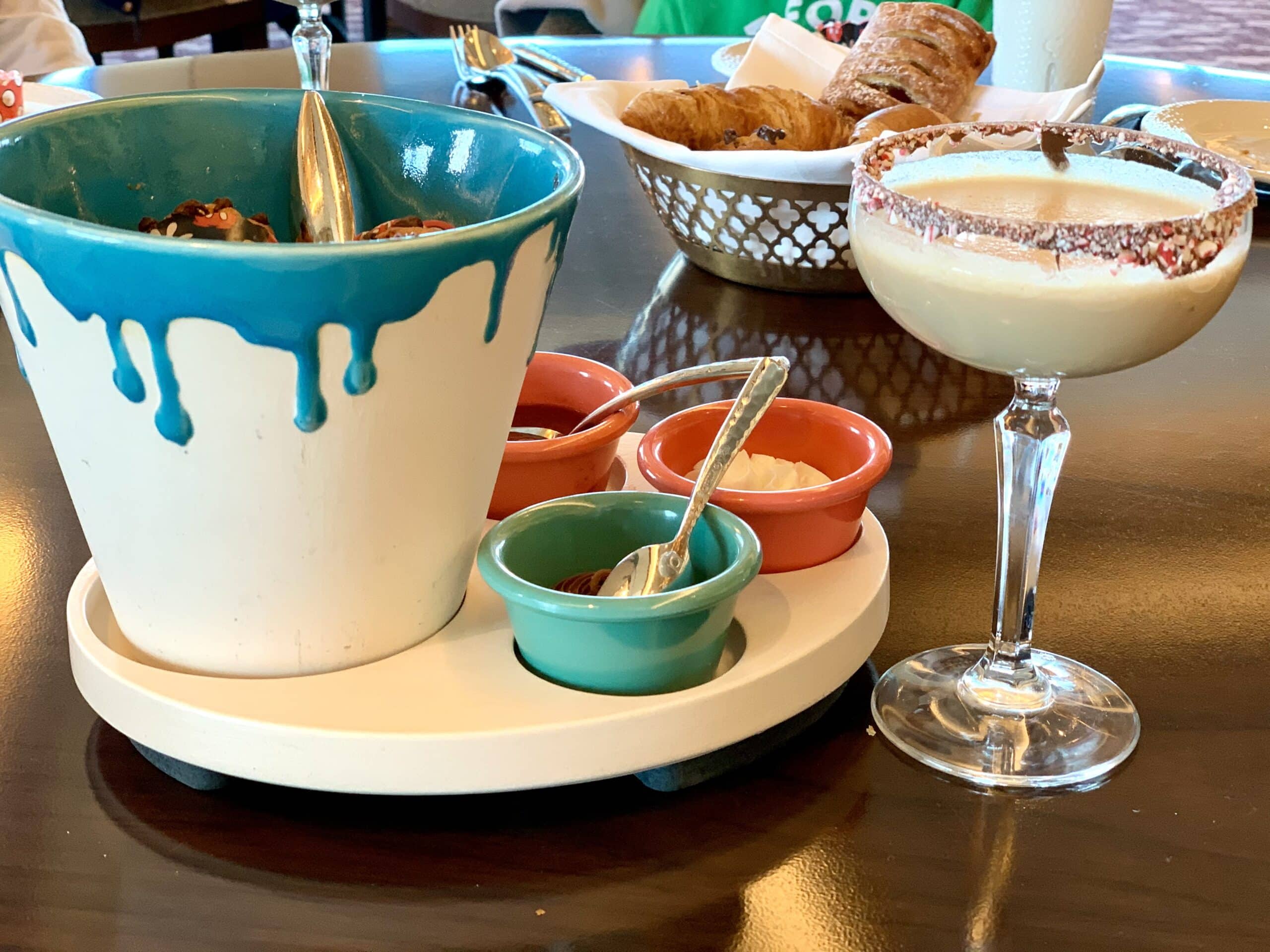 Topolino’s Terrace Breakfast (review)