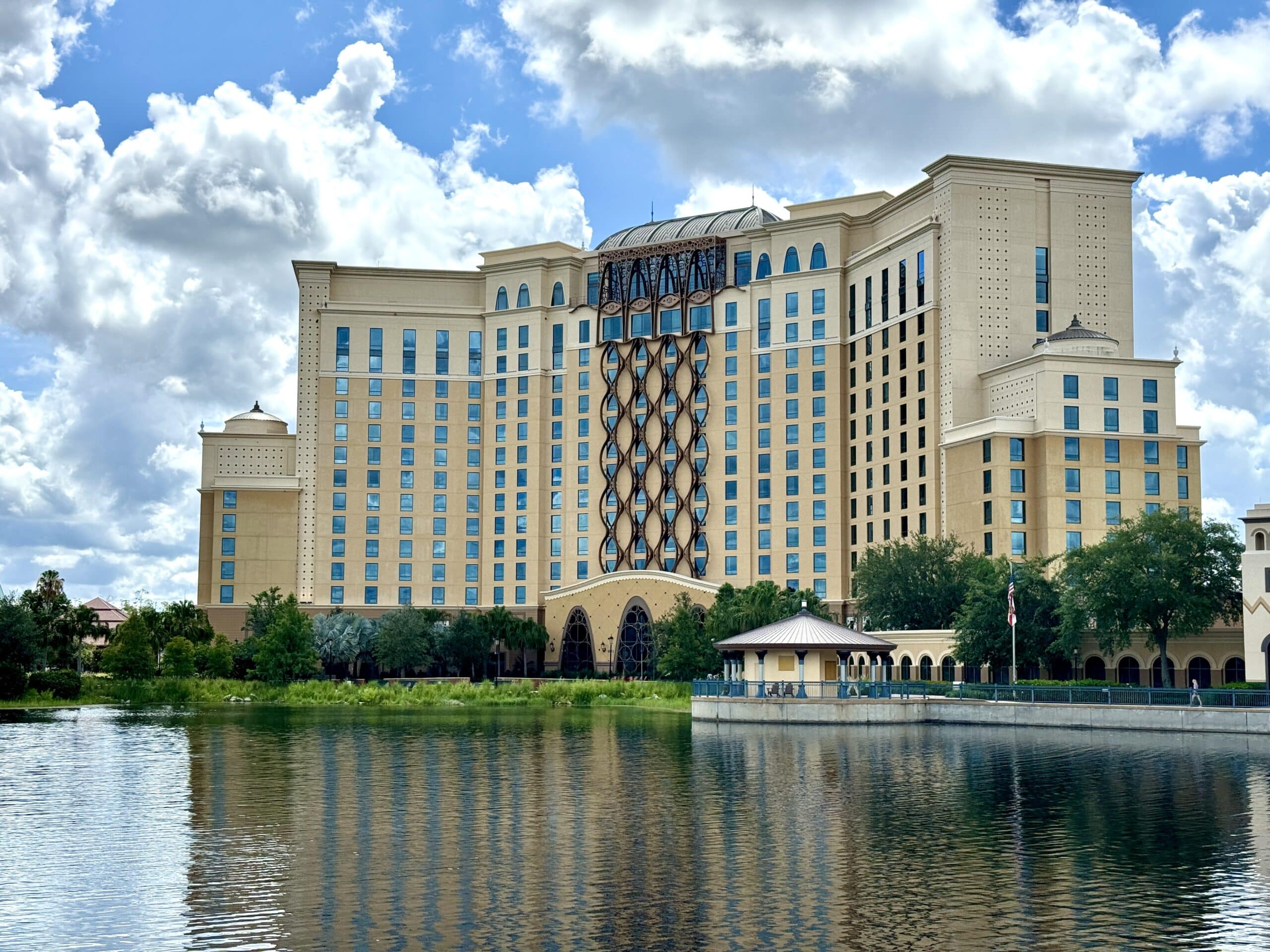 Caribbean Beach Resort vs Coronado Springs