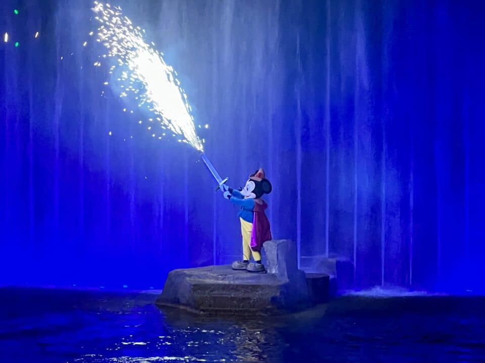 Your Guide to an Epic New Year’s Eve at Disney World - Eat Sleep Disney